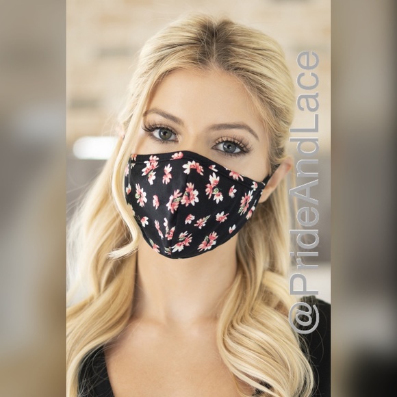 Pride&Lace Accessories - LAST 1️⃣ 💐 Floral Face Mask 💐